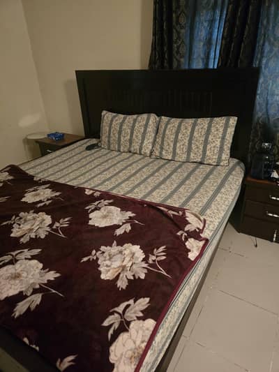 King Size bed solid wood with Spring Mattress