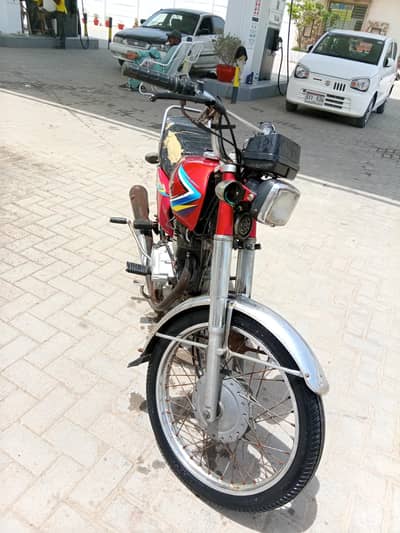 Honda CG125