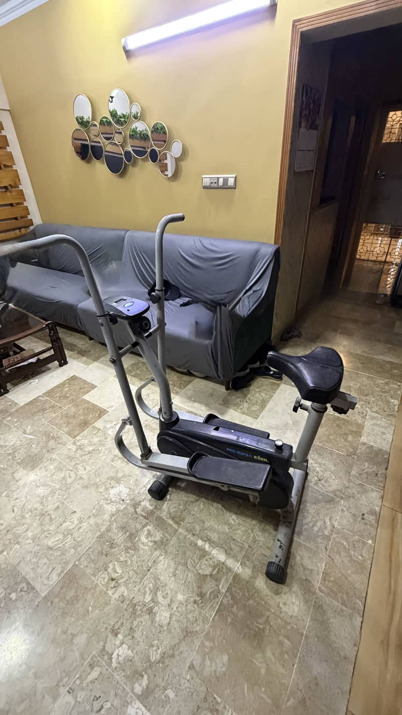 Cycling machine 1