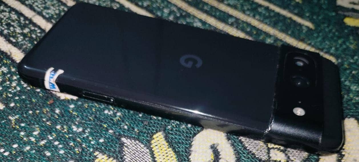 Google Pixel 8 2