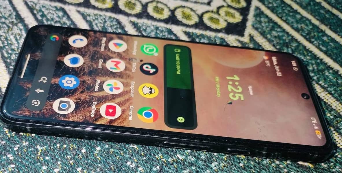 Google Pixel 8 3