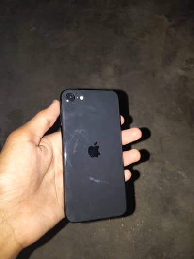Apple iPhone SE