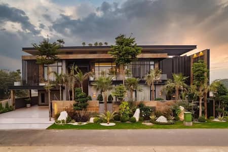 Reserve A Centrally Located House Of 2 Kanal In DHA Phase 6 - Block M