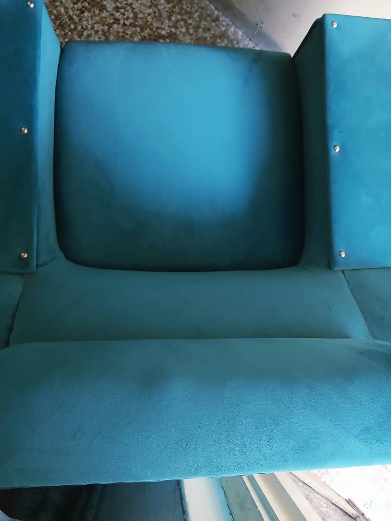 2 Two sofas [ 1 seater]. 3