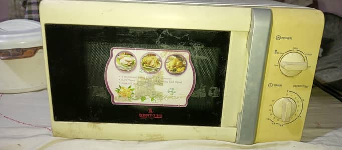 Westpoint Microwave in working condition