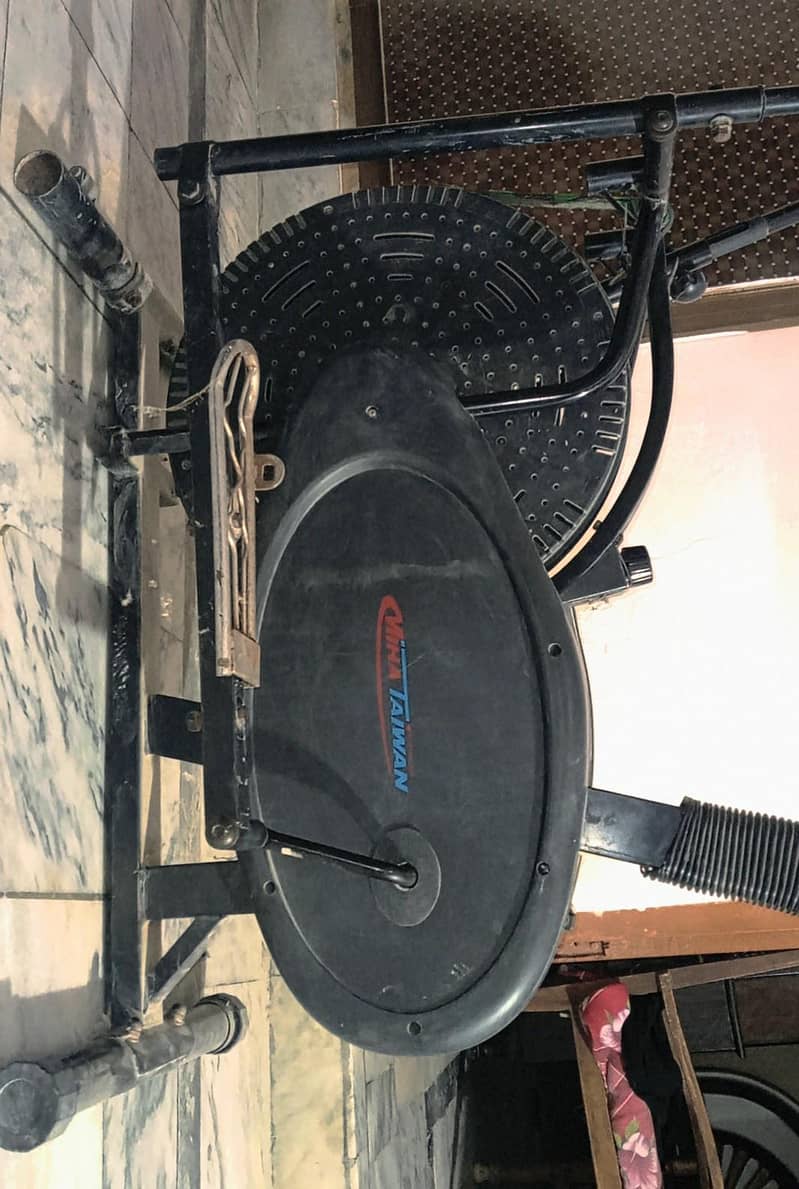Exercise machine 4
