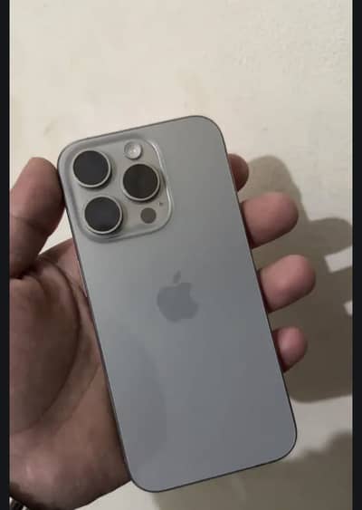 iPhone 15 pro jv 10/10