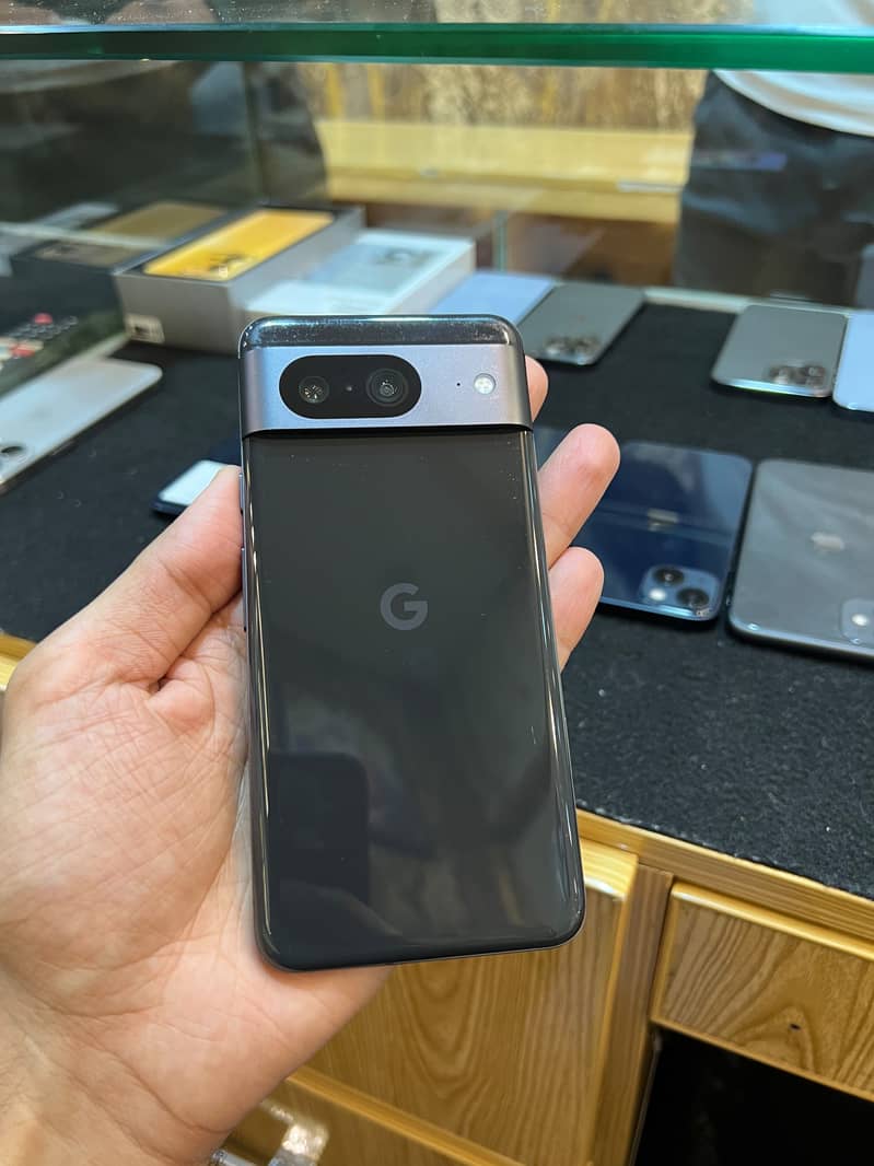 Google Pixel 8 0