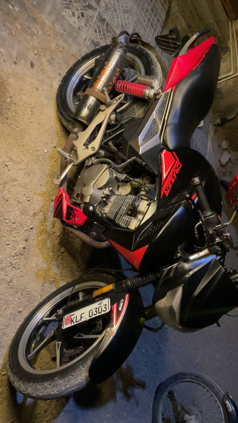 Unique 150cc crazer 4