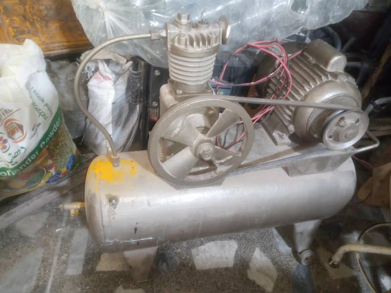 air Compressor 0