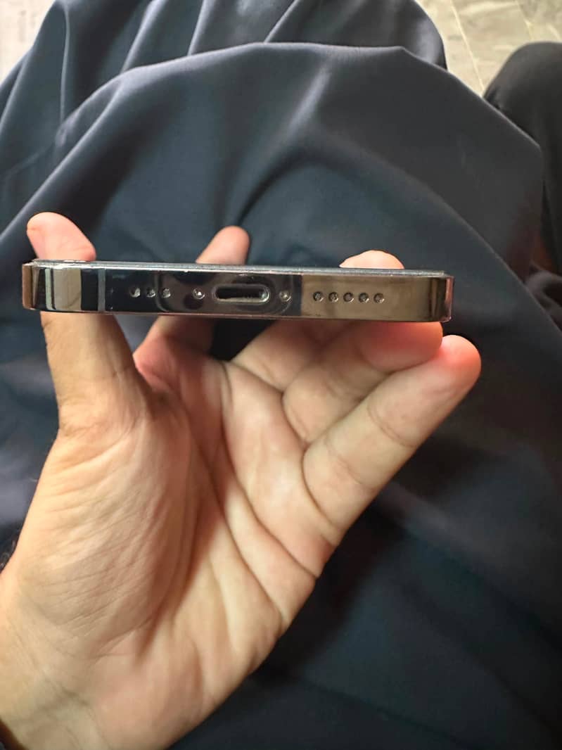 Apple iPhone 12 Pro 10/10 1