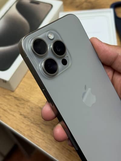 Apple iPhone 15 Pro Max factory unlock 256gb