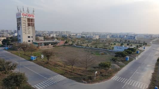 Prime 5 Marla Plot for Sale DHA Phase 8 IVY Green