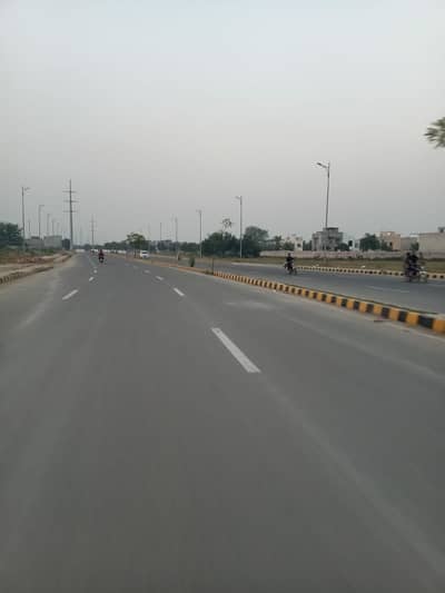 1 Kanal Plot For Sale Good Location Corner Facing Park