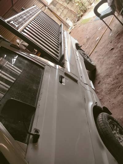 2018 model pickup Lahore number registered 03021992204