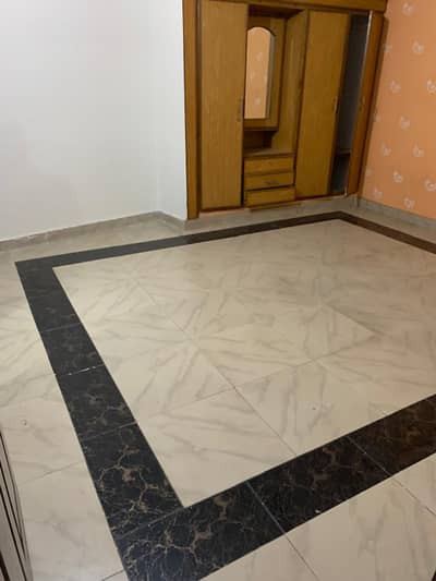 Saperate gate upper portion for rent in affshan colony near range road