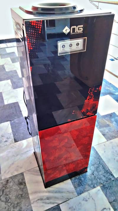 NEW WATER DESPENSER WITH MINI FRIDGE