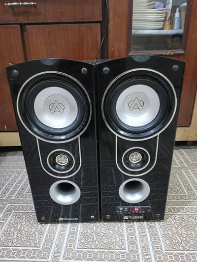 Audionic Classic 5+ urgent sell