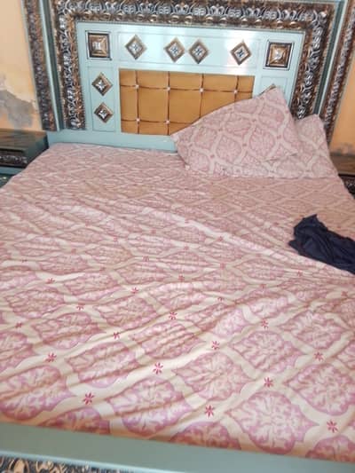 Sale bed