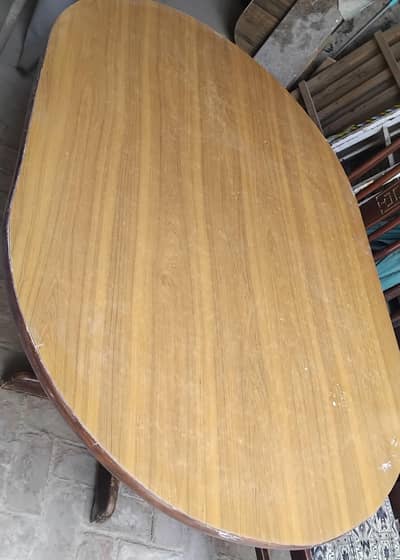 wooden dining table with 4 dining chairs urgent