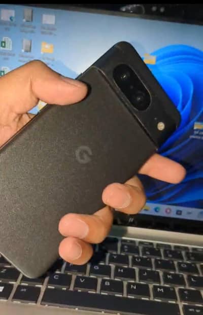 Google Pixel 8