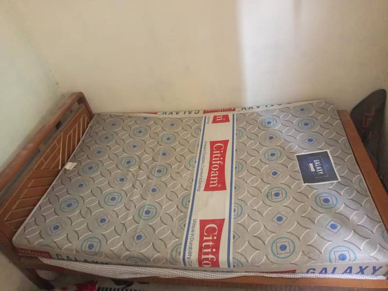 Double Bed For Sell 0
