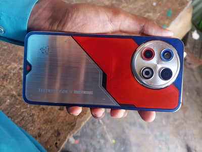 Tecno SPARK 30 Pro