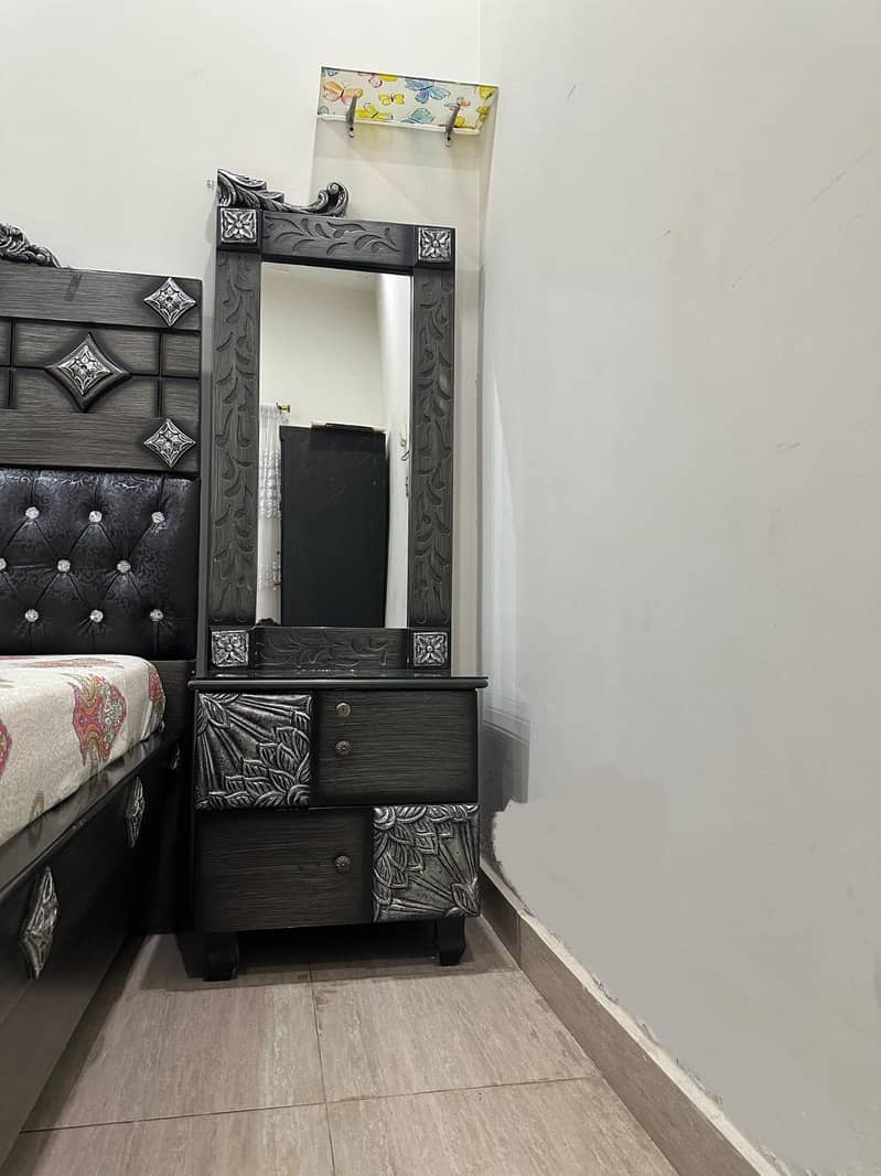 King Bed 4