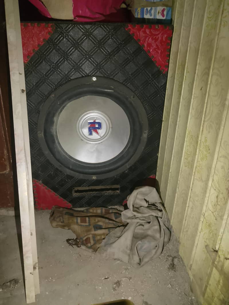 subwofer speaker 0