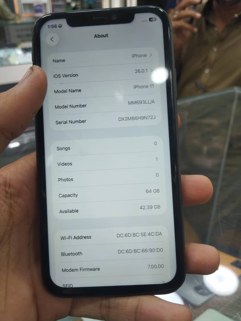 Apple iPhone 11 3