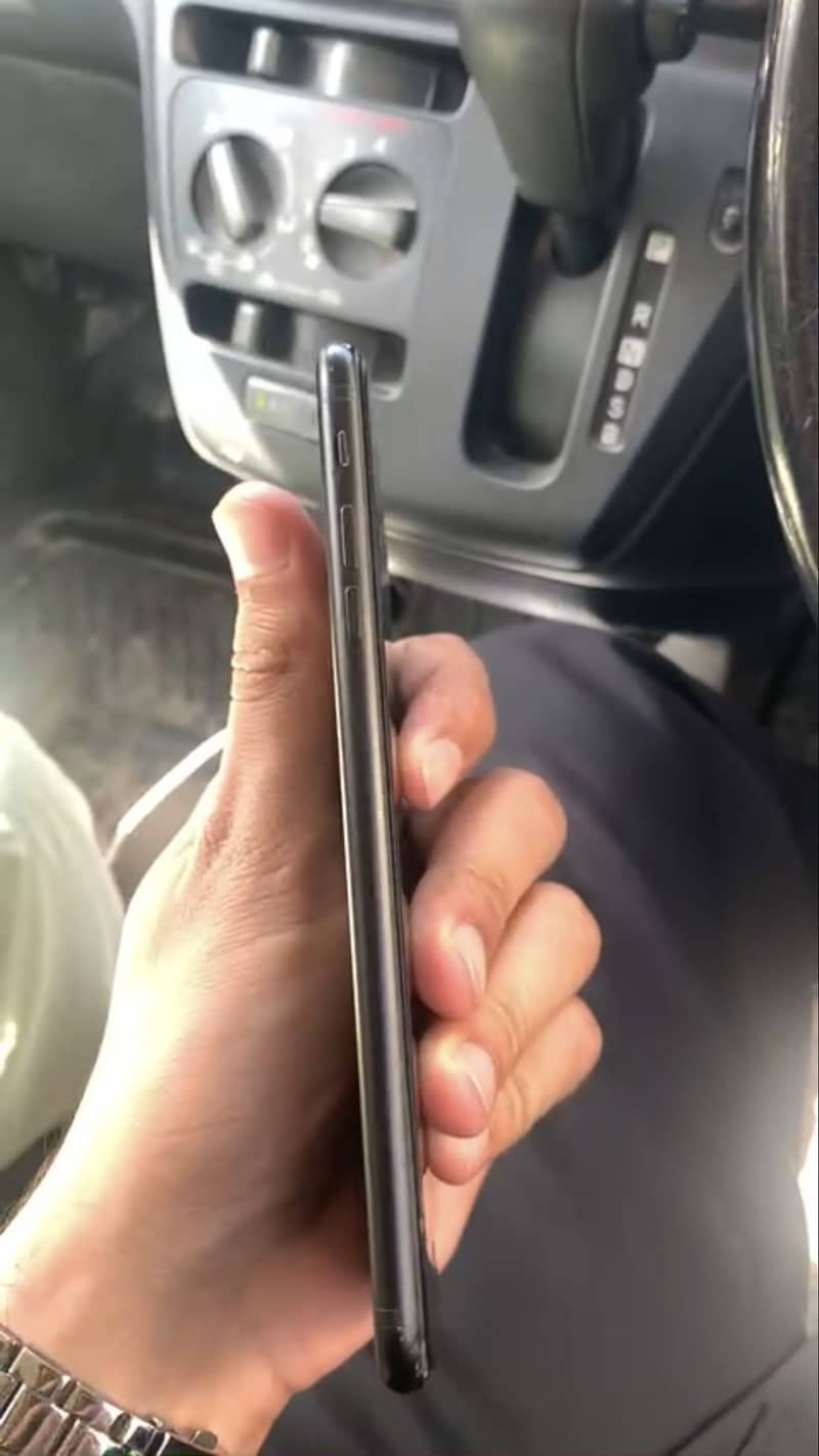 Apple iPhone 7 Plus 4