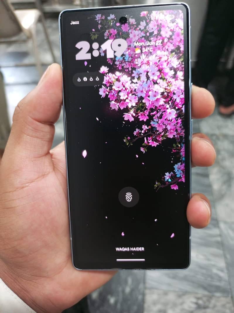 Google Pixel 7a 5