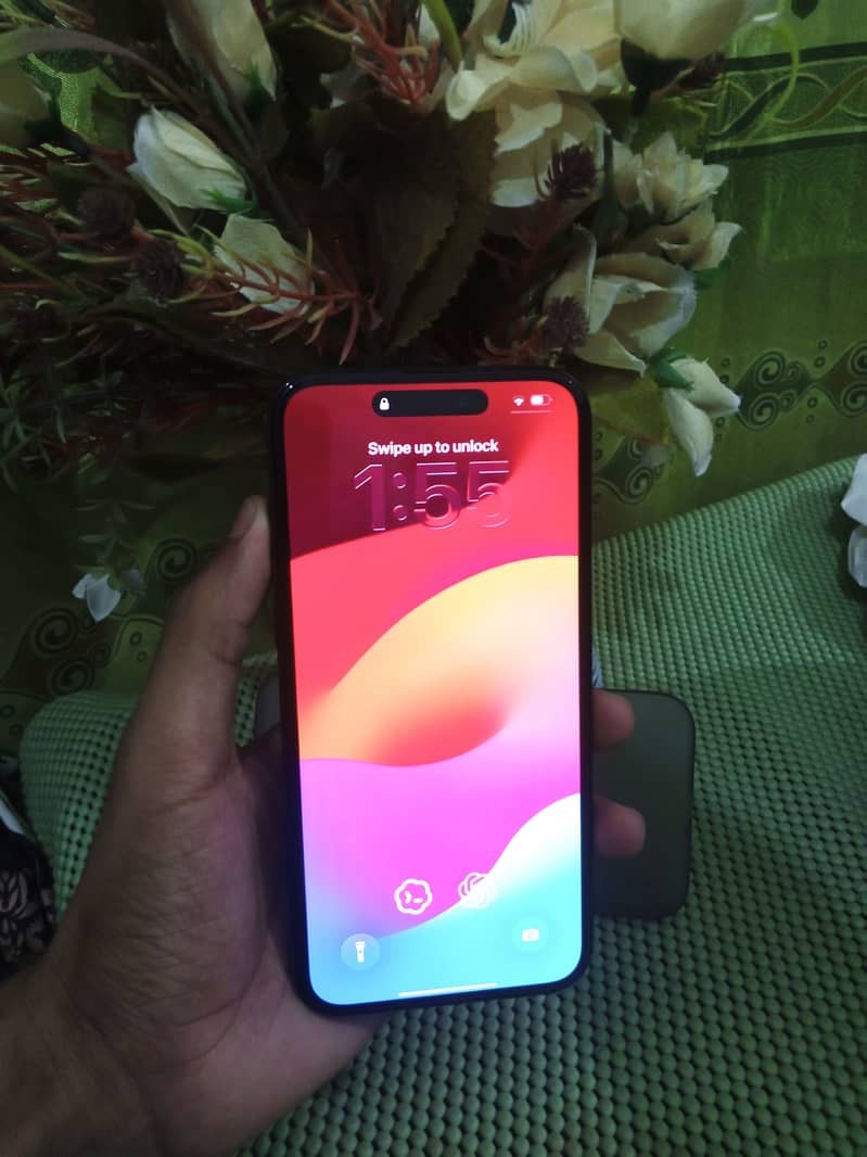 Apple iPhone 15 plus 1
