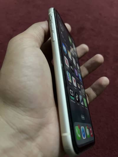 Apple iPhone 11 PTA Approved Best Condition
