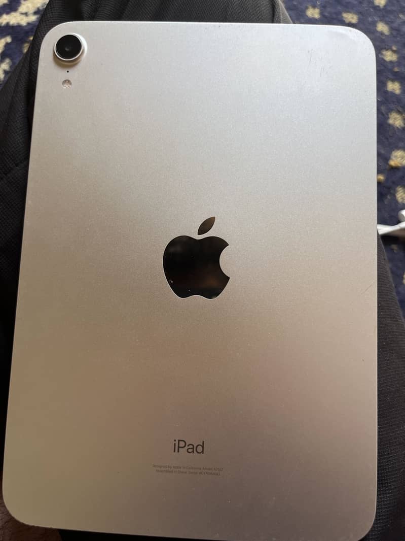 Ipad mini 6 with box 1
