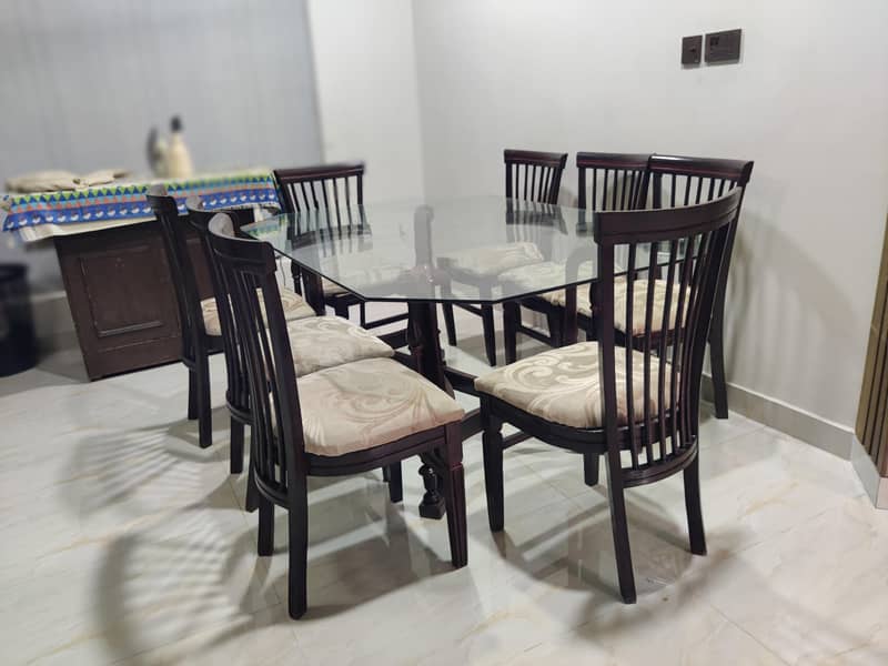 Dining & Chair 0