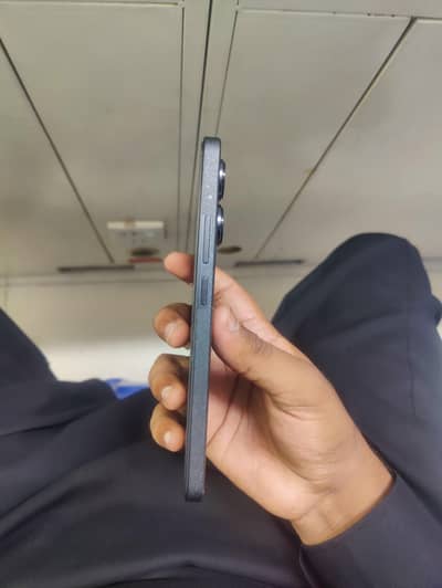 Xiaomi Redmi Note 13 With box and orignal Charger cable 8/255