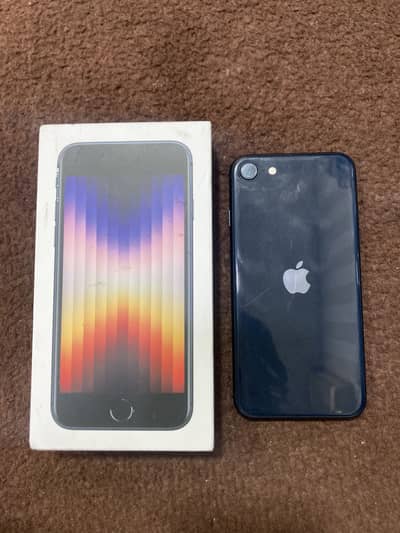 Apple iPhone SE 3 with box