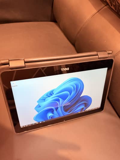Dell Latitude 3189 (256 SSD 360° Touchscreen)