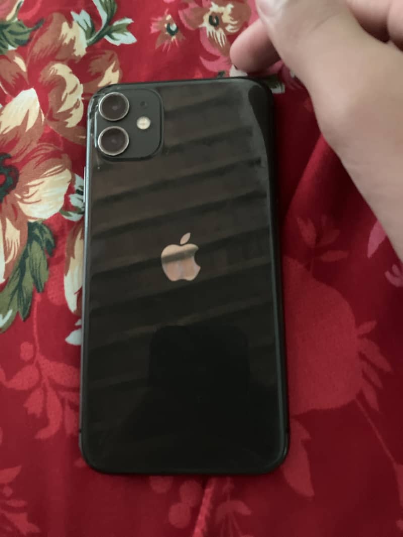 Apple iPhone 11 3