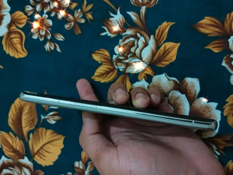 One Plus 9 Pro 4