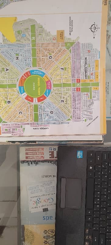 10 Marla plot Model Town Ext Block M urgent for sale