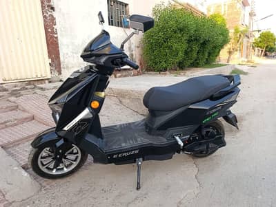 Electric scooty apex pro 2026 model