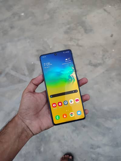 Samsung Mobile S10 Lite