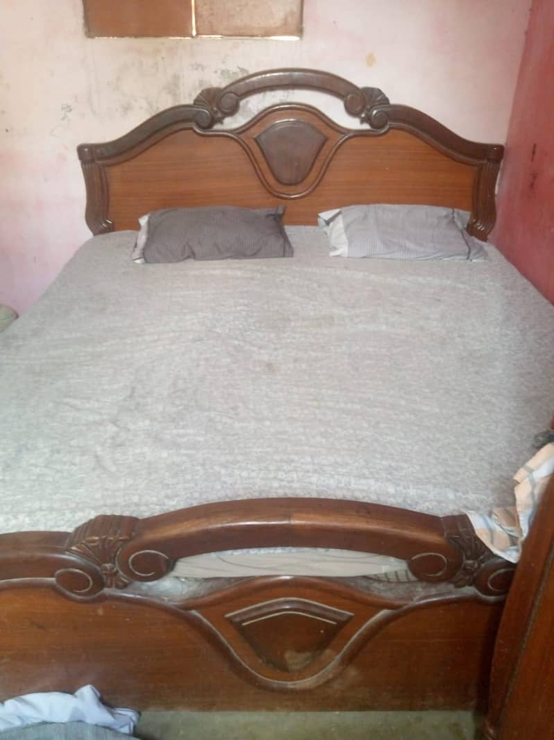 bed almari 3