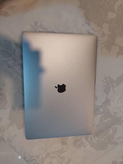 macbook pro 2019 16 inch