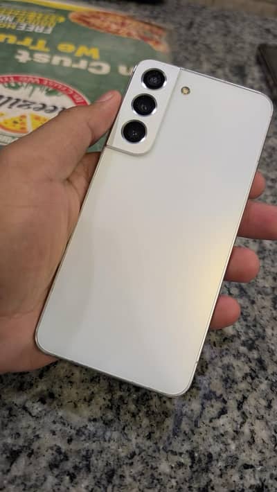 Samsung Mobile S22
