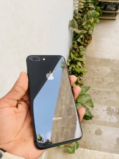 Apple iPhone 8 Plus