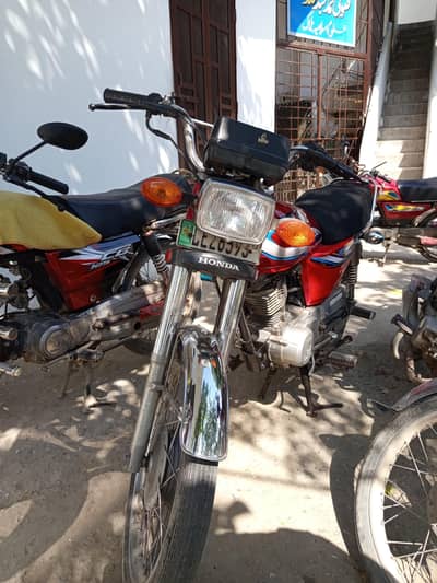 Honda 125 all documents 10/10 03095770654