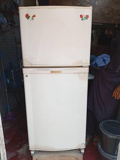 Dawlance Refrigerator for Sale 28k